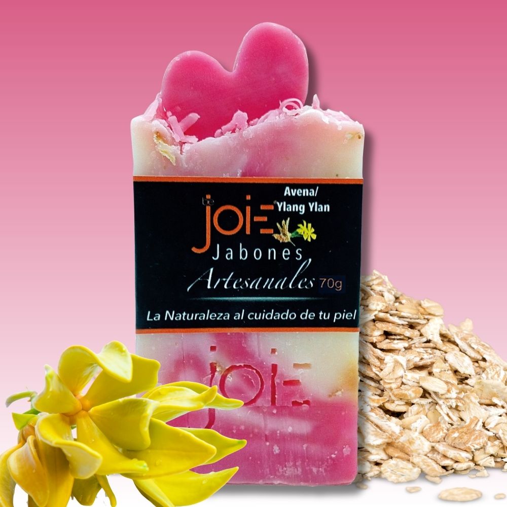 Jabón de Avena Con Ylang Ylang Exfoliante Natural y Calmante